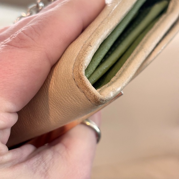 See by Chloé Lizzie Beige Leather Bi-Color Continental Wallet W/ COA - Picture 9 of 16